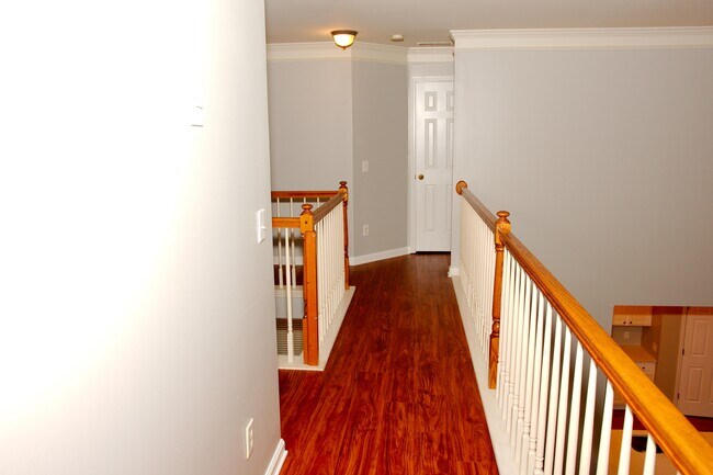 Building Photo - 2927 Arbor Creek Ln