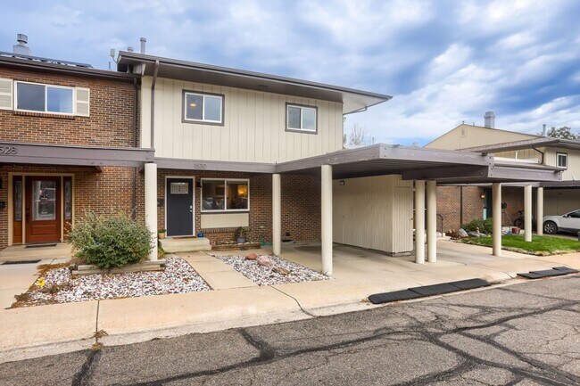 Building Photo - 1530 Greenbriar Blvd