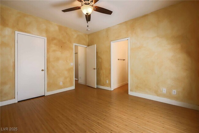 Building Photo - 251 S Green Valley Pkwy