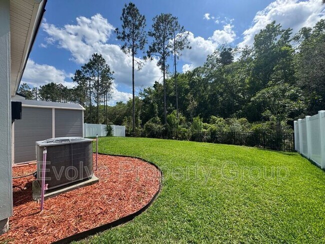Building Photo - 84 Oakleaf Way
