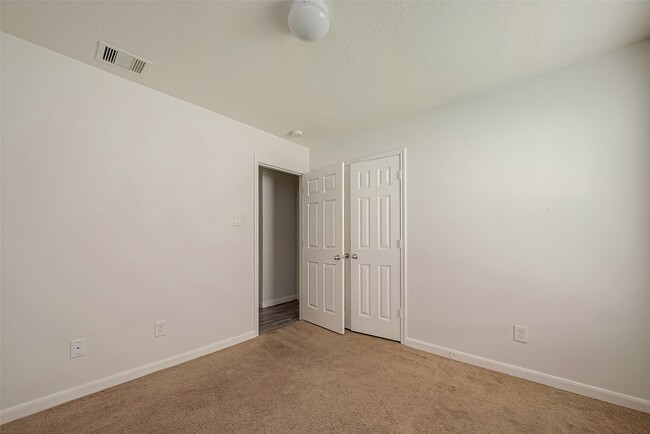 Building Photo - 29511 Legends Branch Ln