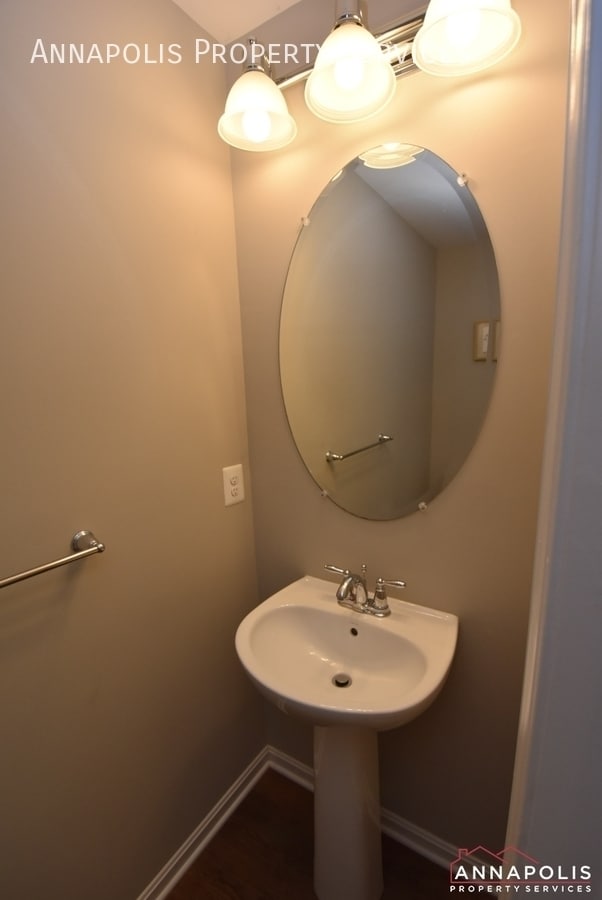 Building Photo - 2550 Cherry Tree Rd