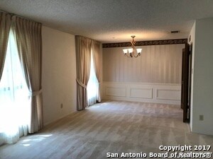 Building Photo - 13851 Susancrest Dr