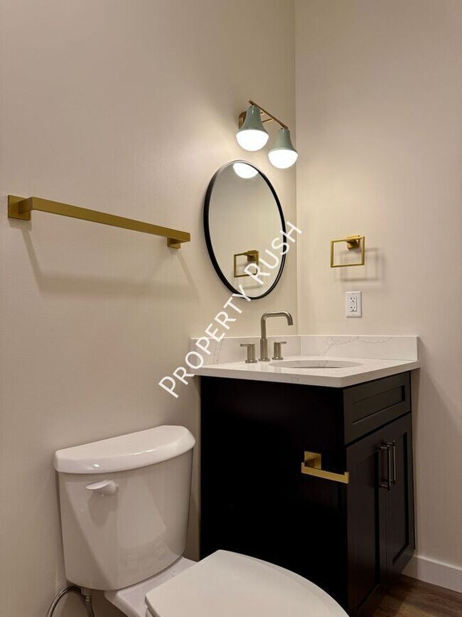 Building Photo - 1857 Zeta Way