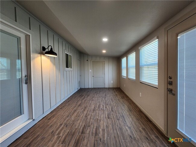 Building Photo - 362 Lockener Ave