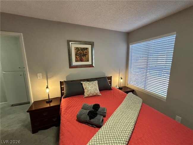 Building Photo - 4458 Del Oro Dr