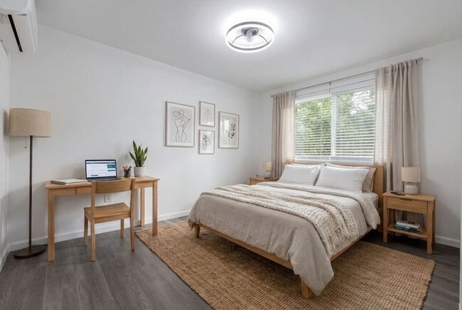Building Photo - Newly Renovated Bolin Creek Commons Condos!