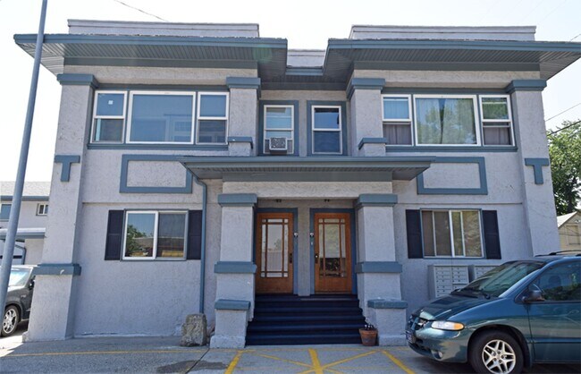 Building Photo - Furnished Studio Near Hospitals with WiFi, Cable TV and laundry