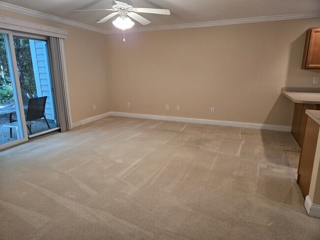 Building Photo - 5003 Double Fox Rd