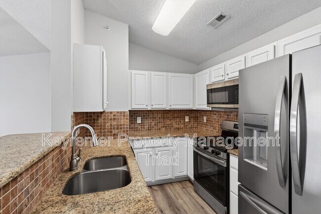 Building Photo - 4285 Cedarcroft Ct