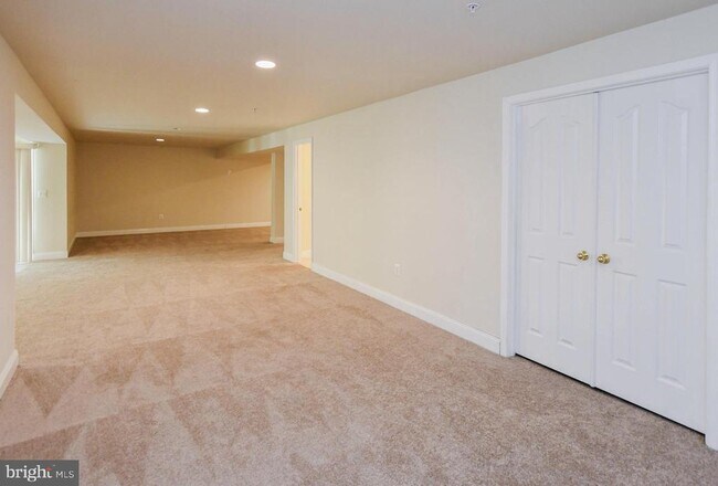 Building Photo - 13003 Belle Meade Trace