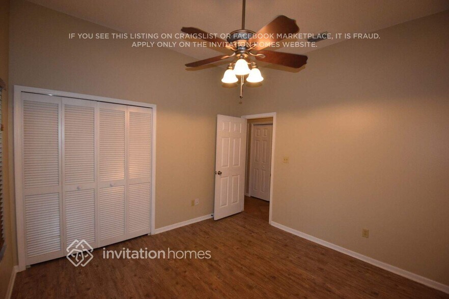 Building Photo - 1456 Deer Lake Cir
