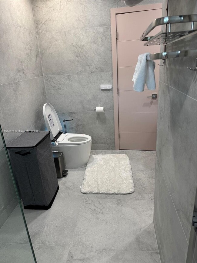 Building Photo - 13451 SW 74th Ave