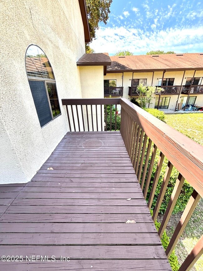 Building Photo - 1255 Ponce Island Dr