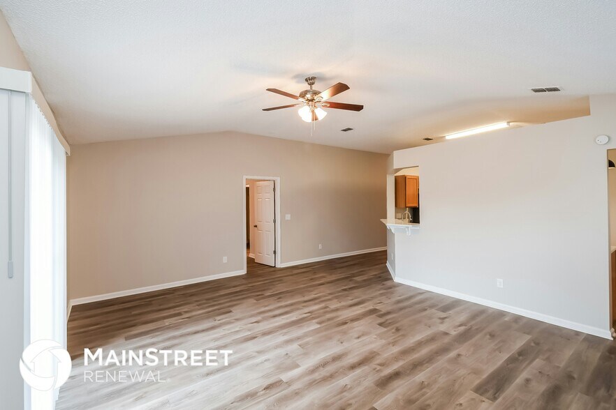 Building Photo - 1517 Slash Pine Ct