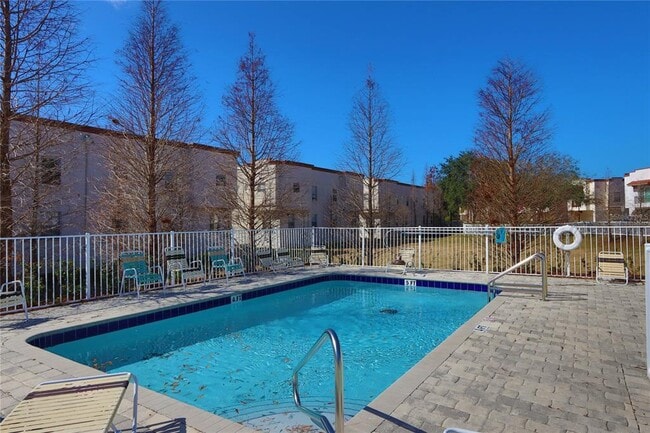Building Photo - 3617 Bay Heights Way