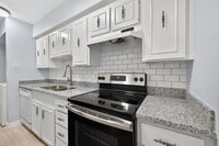 Building Photo - 9303 Hammerly Blvd