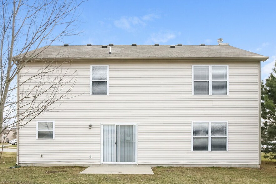 Building Photo - 8538 Baypointe Dr