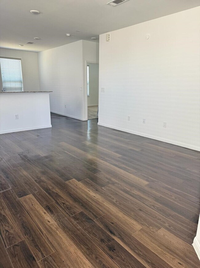 Building Photo - 17630 Chisel Plow Dr