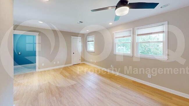 Building Photo - 3216 Marys Ln