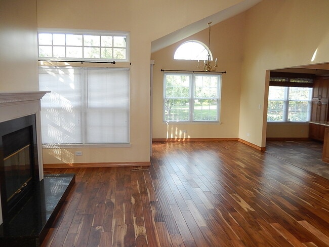 Building Photo - 2814 Gilcrest Ct