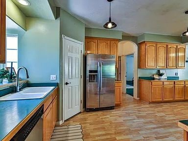 Building Photo - "Charming 4-Bed Oasis with Elegant Hardwoo...