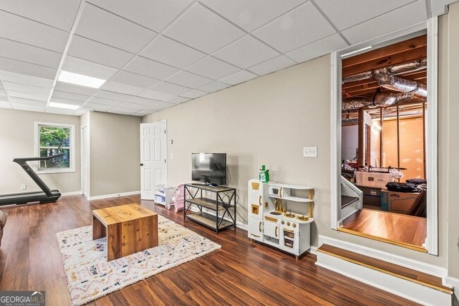 Building Photo - 552 Magnolia Dr