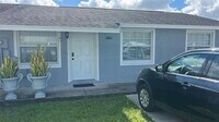 Building Photo - 8807 Plum Grove Ct