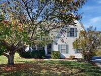 Building Photo - 3237 Hardwood Dr