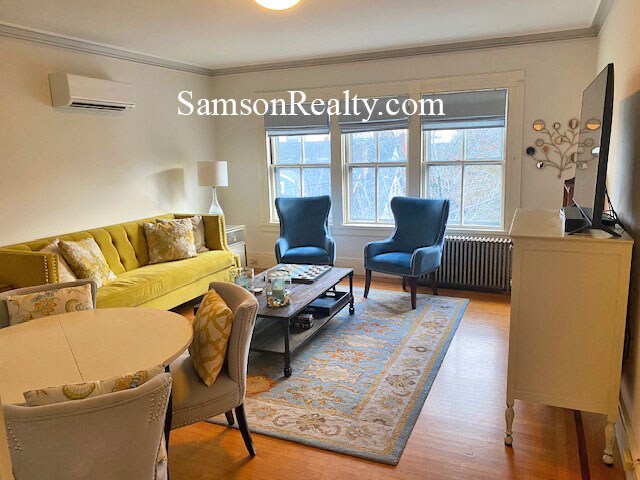 Building Photo - 38 Keene St