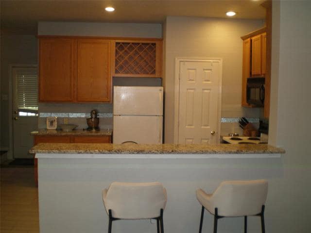 Building Photo - 6023 Oram St