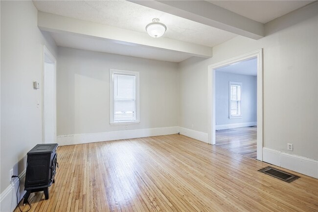 Building Photo - 1874 Blossom Rd