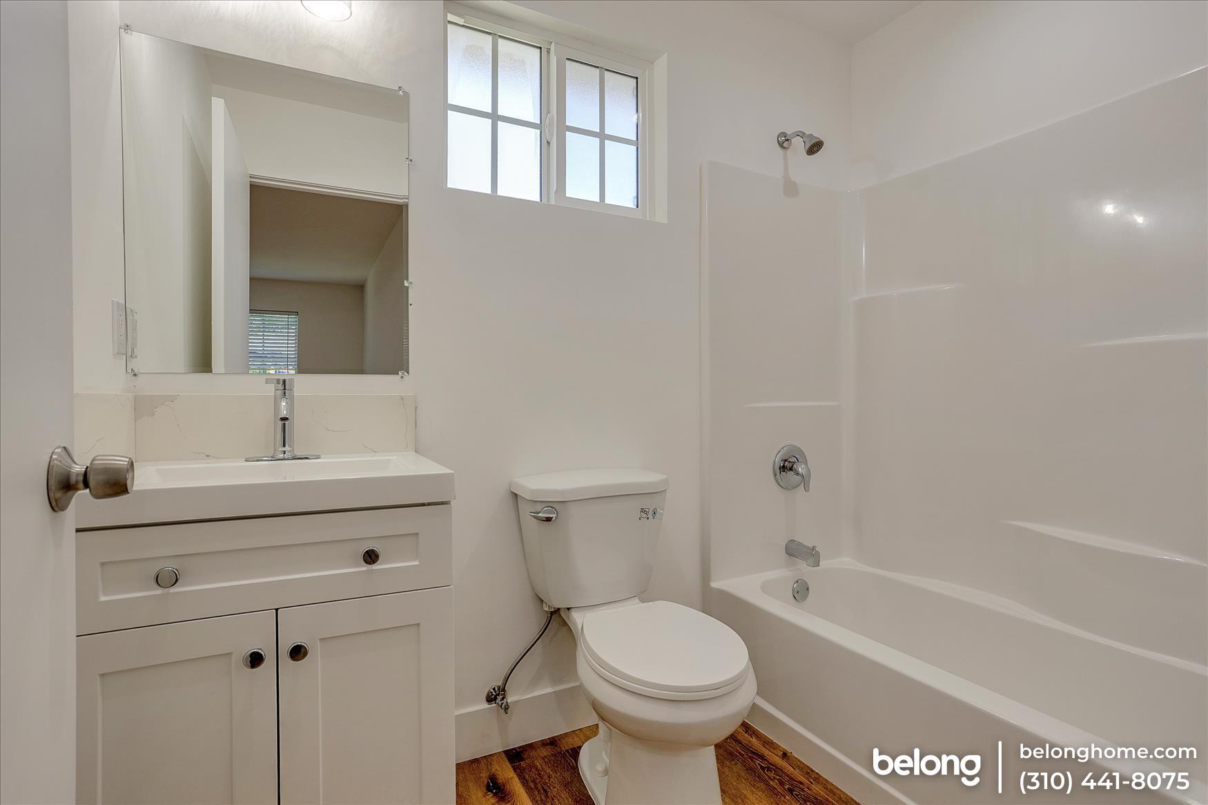 Building Photo - 8833 Paso Robles Ave