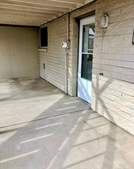 Building Photo - 4995 S Inca Dr