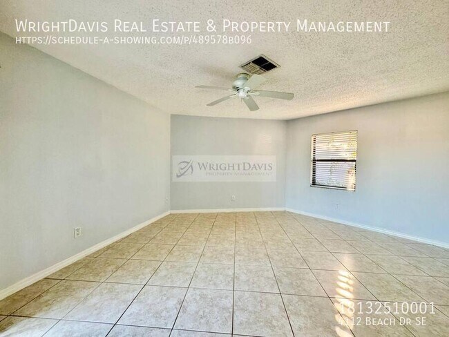 Building Photo - 4112 Beach Dr SE