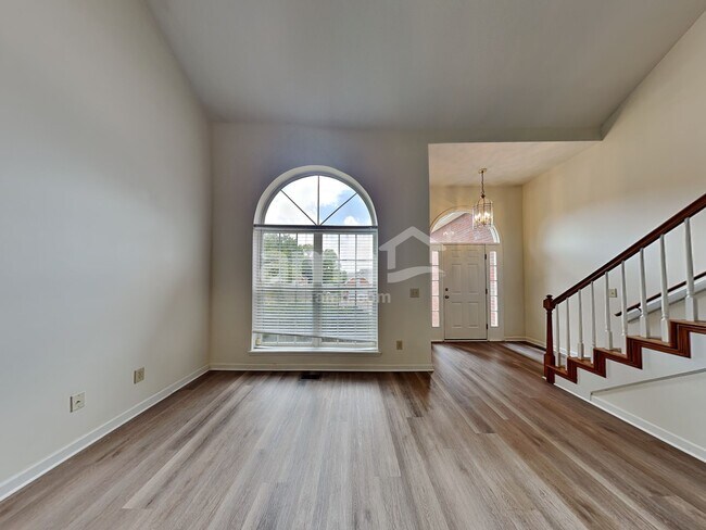 Building Photo - 129 Candle Woods Dr