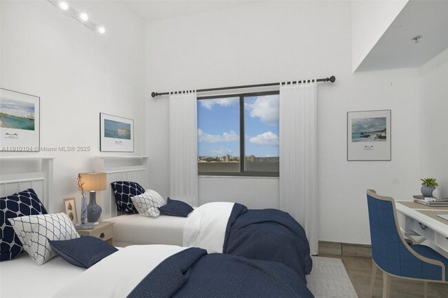 Building Photo - 36 NW 6th Ave