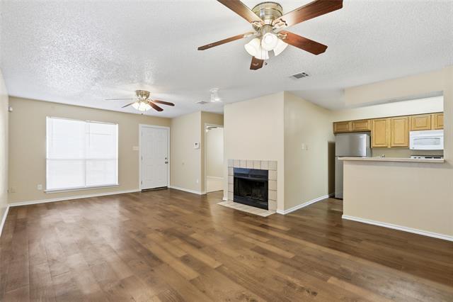 Building Photo - 3416 Colonial Dr