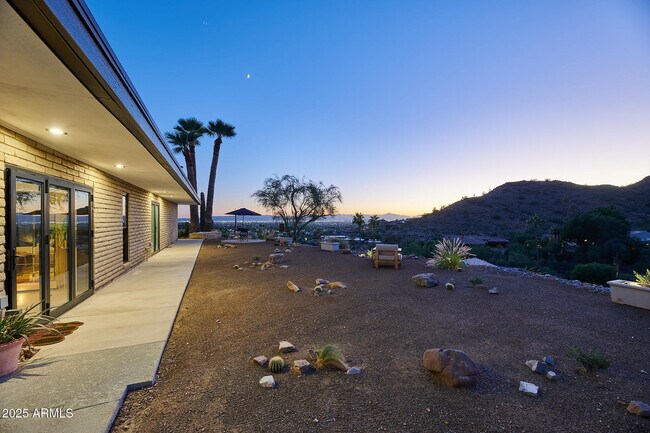 Building Photo - 4016 E Flynn Ln