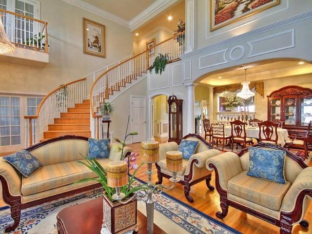 Building Photo - 738 Palmera Ct