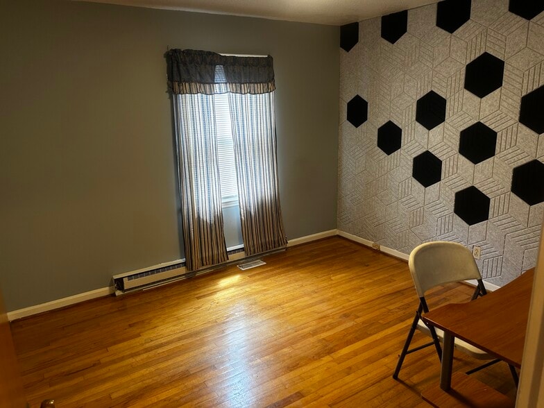 Bedroom - 3733 Wakefield Ln