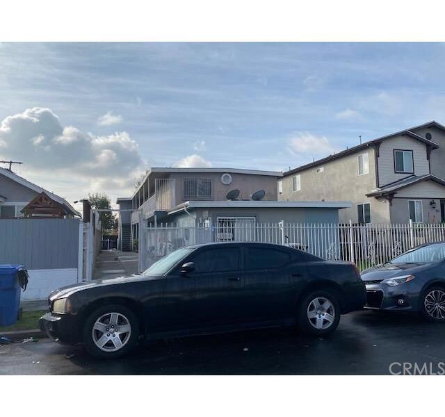 Building Photo - 120 W 73RD ST