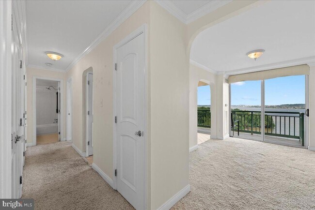 Building Photo - 501 Slaters Ln