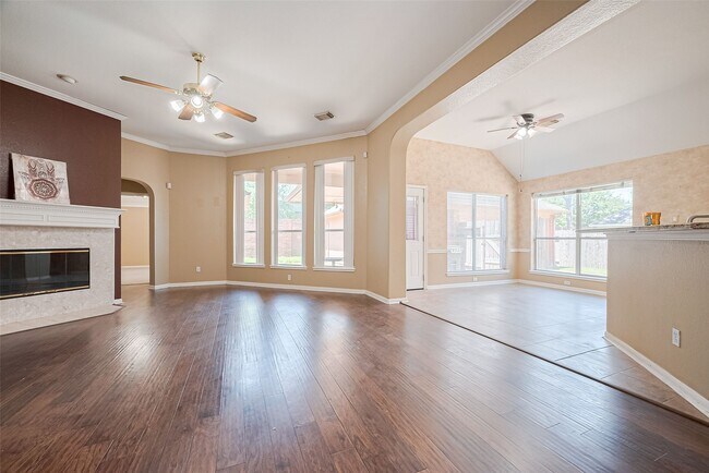 Building Photo - 4222 Merriweather St