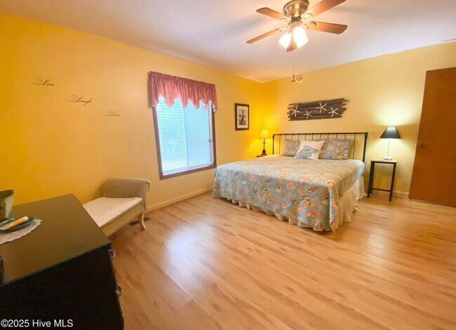 Building Photo - ***MOVE-IN SPECIAL*** $500 OFF OF YOUR FIR...