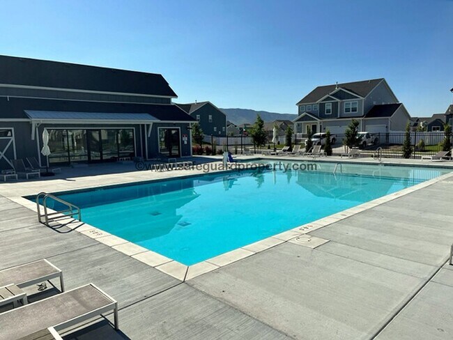 Building Photo - Fabulous Home in Eagle Mountain