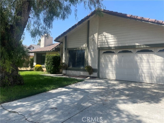 Primary Photo - 24620 Mantee Pl