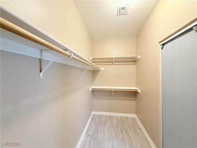 Building Photo - 7929 Limestone Arch Ave