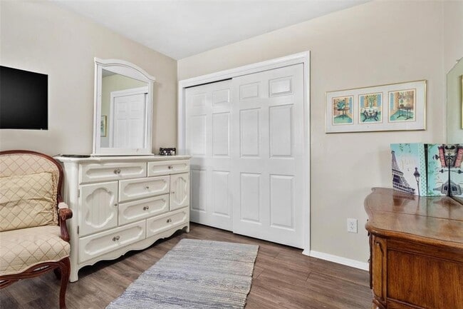 Building Photo - 504 Milwaukee Ave