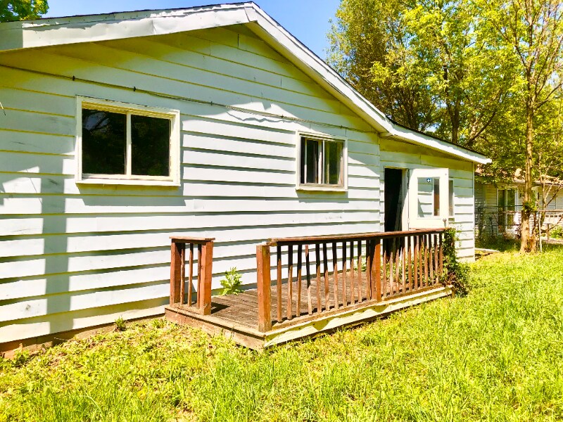 Building Photo - G2201 Utley Rd